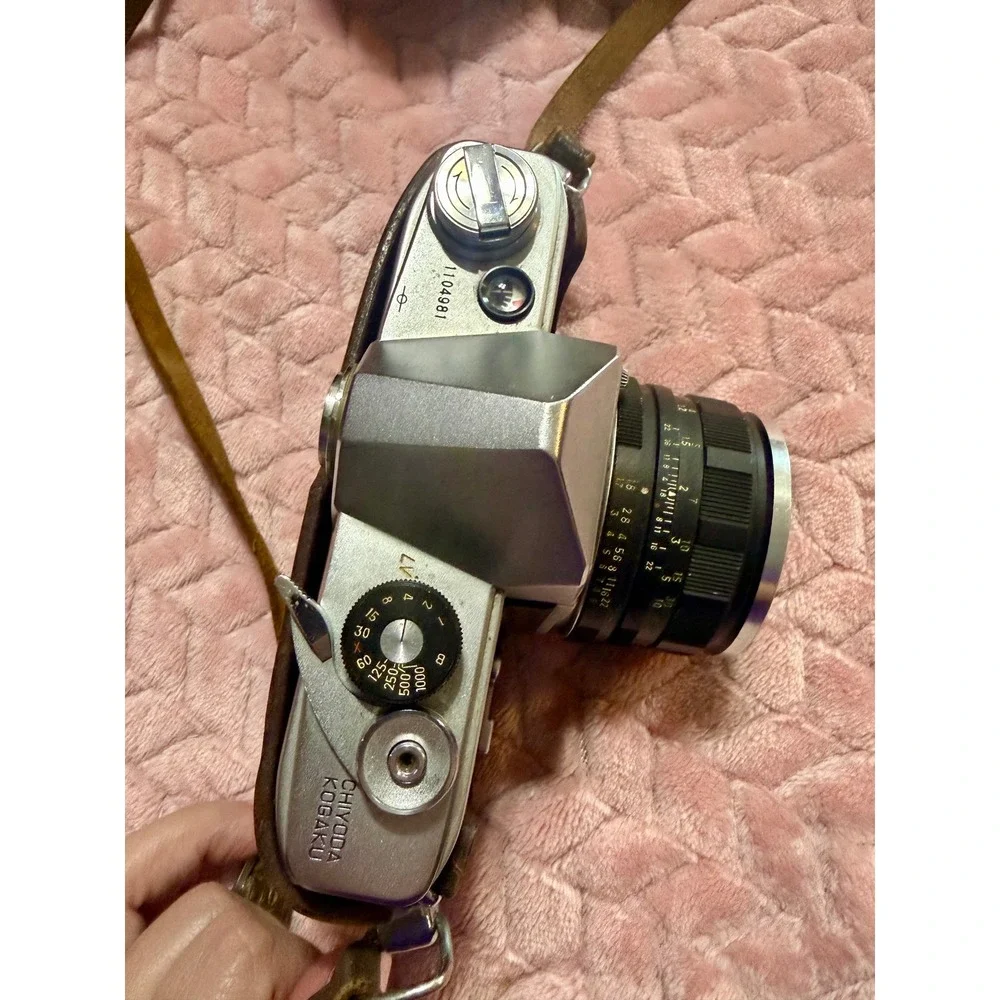 Vintage Minolta SR-2 35mm SLR Film Camera with 55mm f/1.8 Lens & Cases